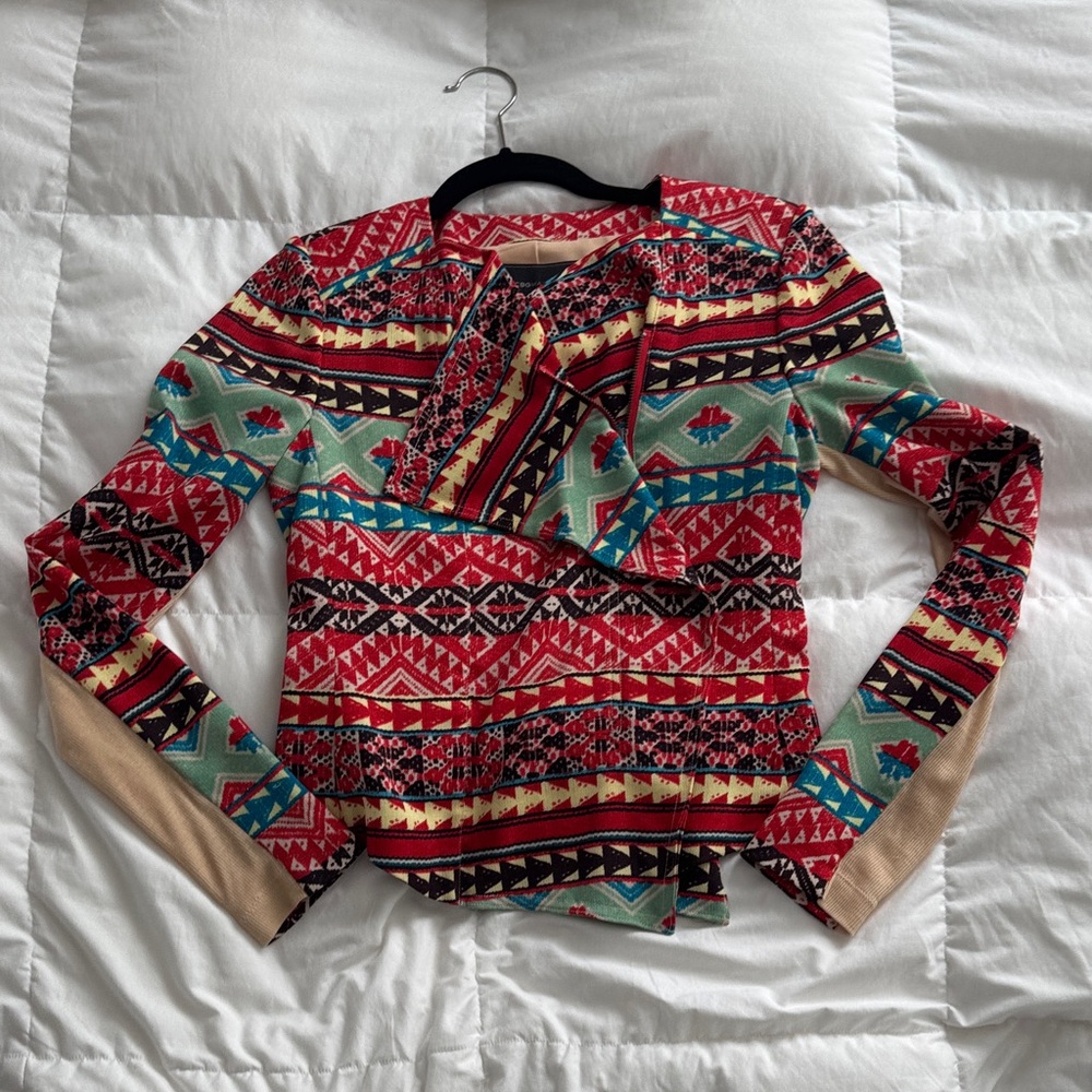 BCBGMaxAzria Red and Green Patterned Blouse